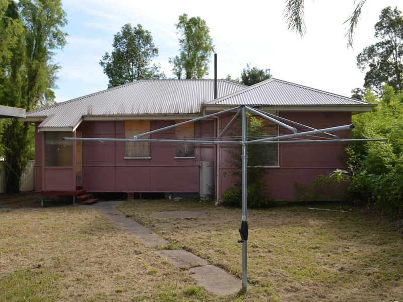 15 Charles Street, Raymond Terrace NSW 2324