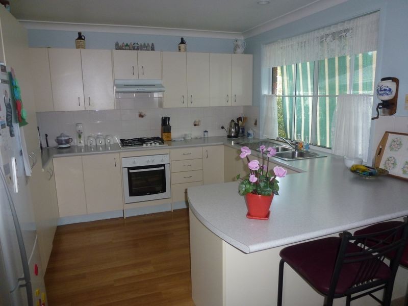 2/14 Hollydeen Avenue, Raymond Terrace NSW 2324