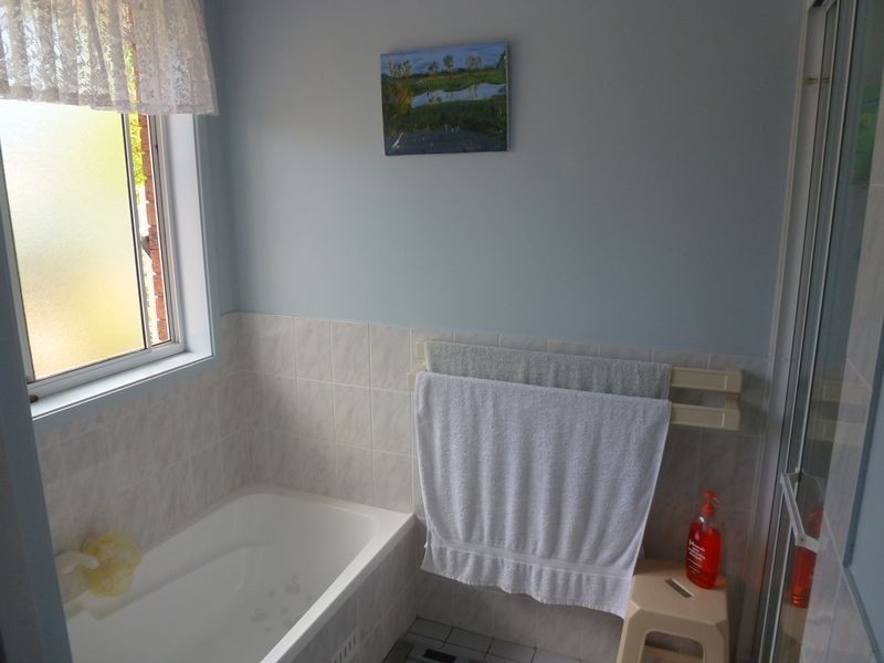 2/14 Hollydeen Avenue, Raymond Terrace NSW 2324