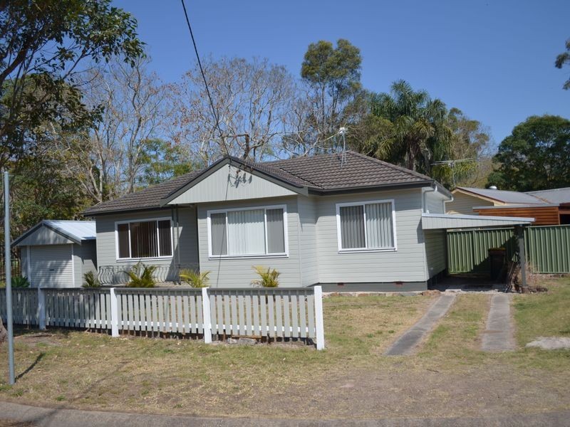 14 Elkin Avenue, Raymond Terrace NSW 2324