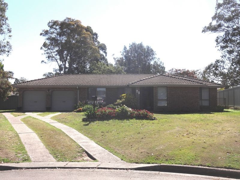 28 Dunn Place, Raymond Terrace NSW 2324
