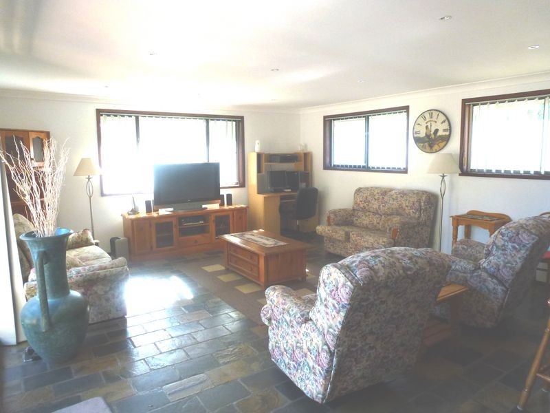 28 Dunn Place, Raymond Terrace NSW 2324