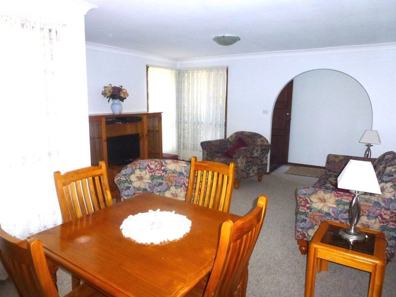 28 Dunn Place, Raymond Terrace NSW 2324