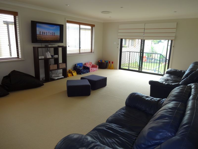 85 Dalyell Way, Raymond Terrace NSW 2324