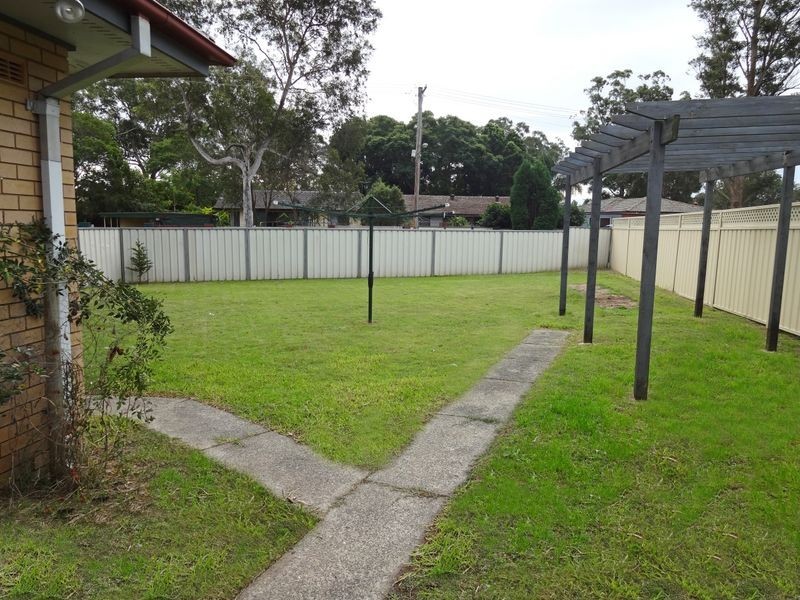 8 Clyde Circuit, Raymond Terrace NSW 2324