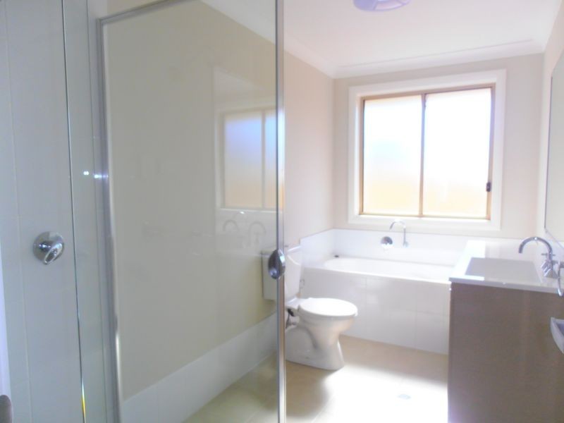 9a Edward Windeyer Way, Raymond Terrace NSW 2324