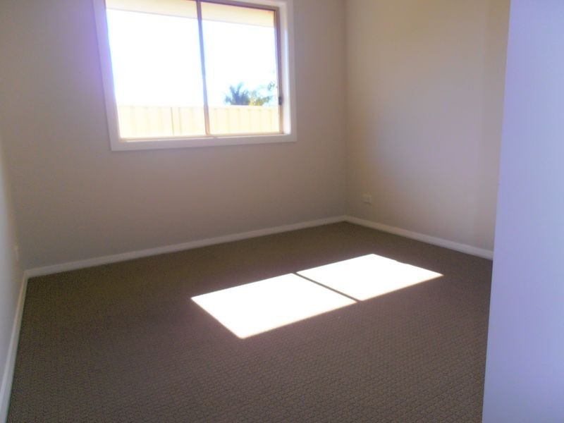 9a Edward Windeyer Way, Raymond Terrace NSW 2324