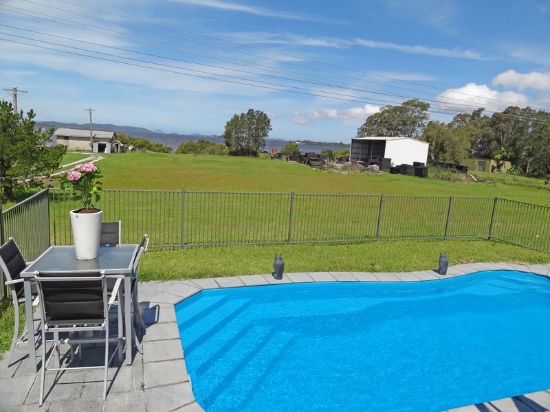 240 Lilleys Road, Swan Bay NSW 2324