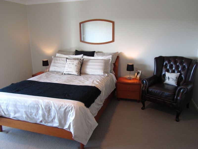 17 Loftus Place, Raymond Terrace NSW 2324