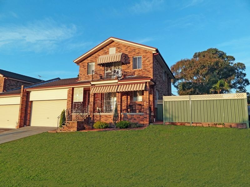 2 Holwell Circuit, Raymond Terrace NSW 2324