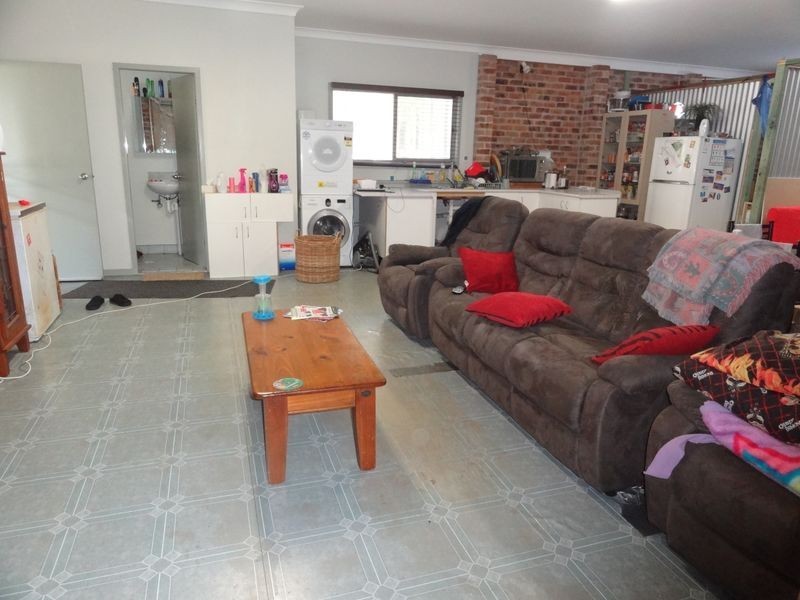 3 Oakendale Road, Glen Oak NSW 2320