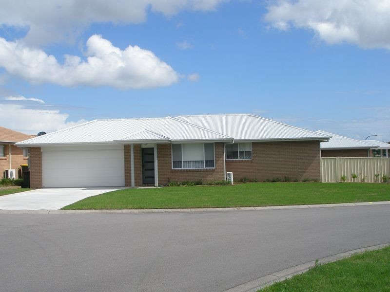 1 Martens Avenue, Raymond Terrace NSW 2324