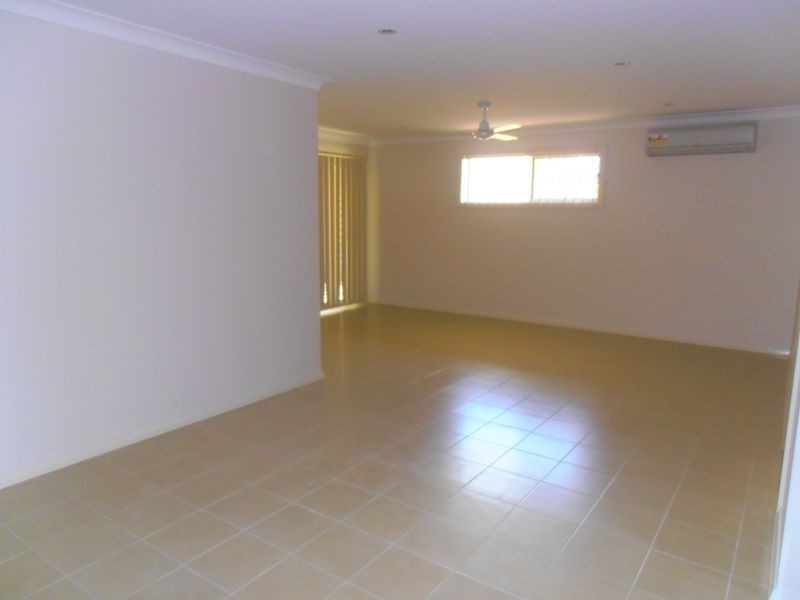 95 Sunningdale Circuit, Medowie NSW 2318