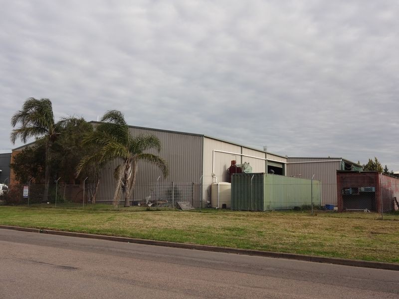 2A Kangaroo Street, Raymond Terrace NSW 2324