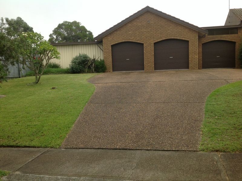 51 Gwen Parade, Raymond Terrace NSW 2324