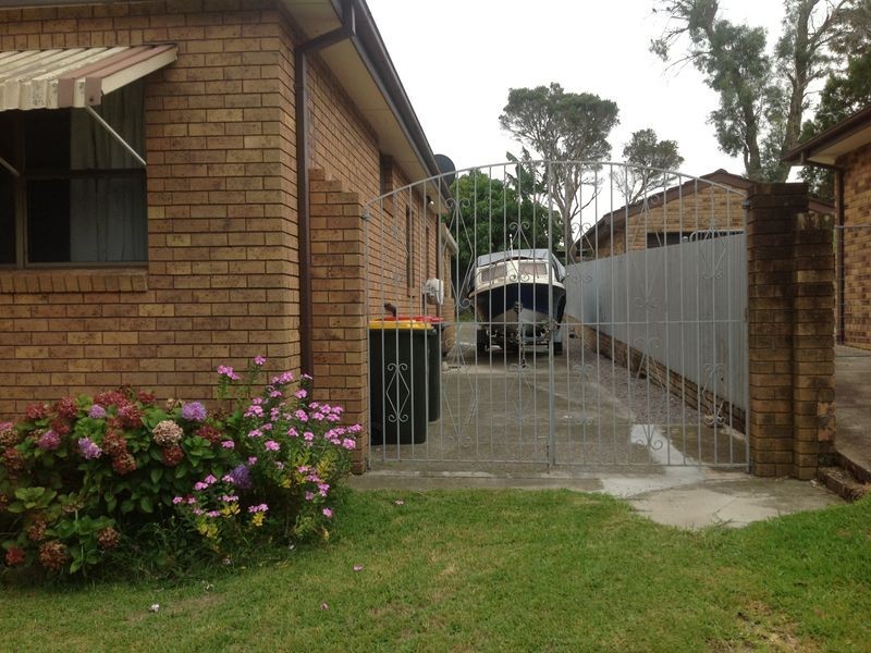 51 Gwen Parade, Raymond Terrace NSW 2324