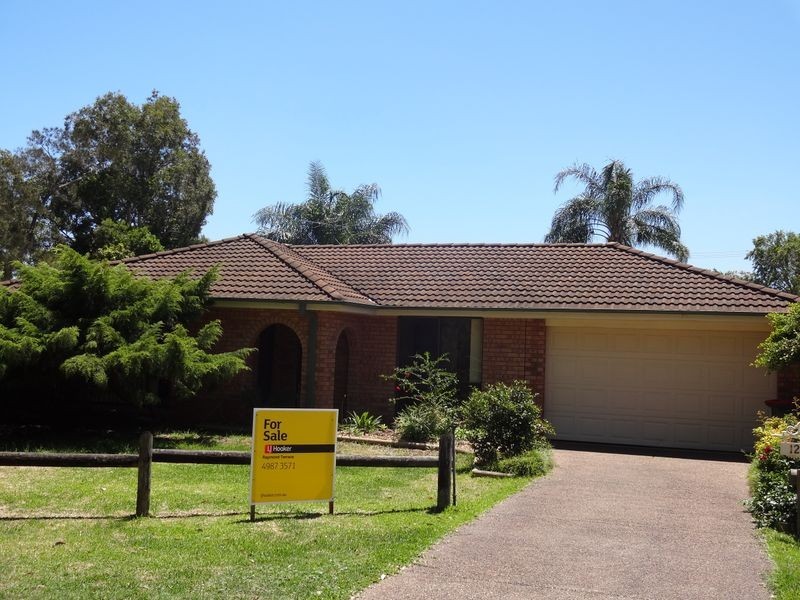 12 Osterley Close, Raymond Terrace NSW 2324