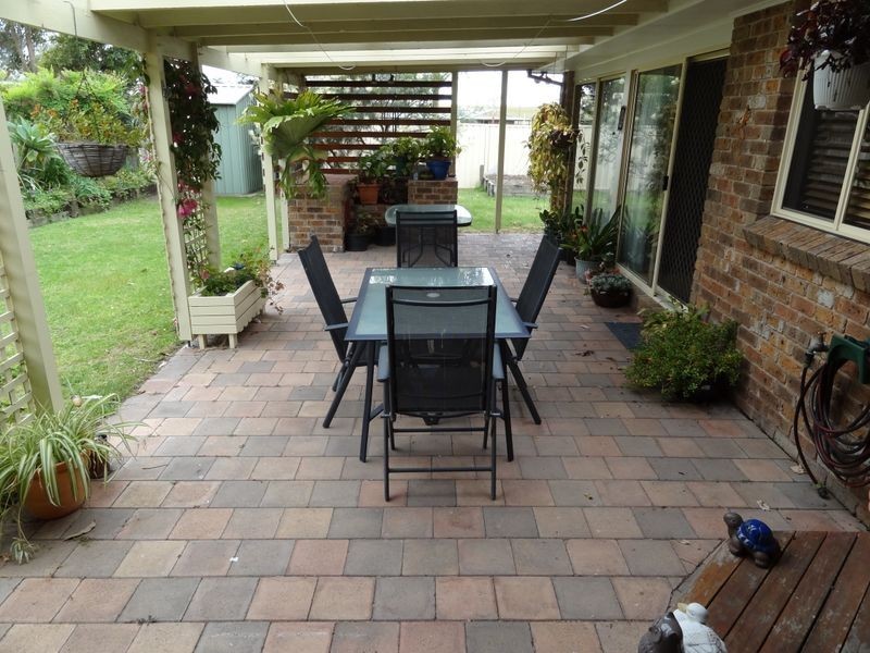 27 Hollydeen Avenue, Raymond Terrace NSW 2324
