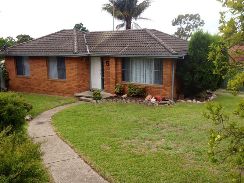 5 Cobham Close, Raymond Terrace NSW 2324