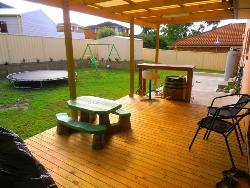 16 Beaton Avenue, Raymond Terrace NSW 2324