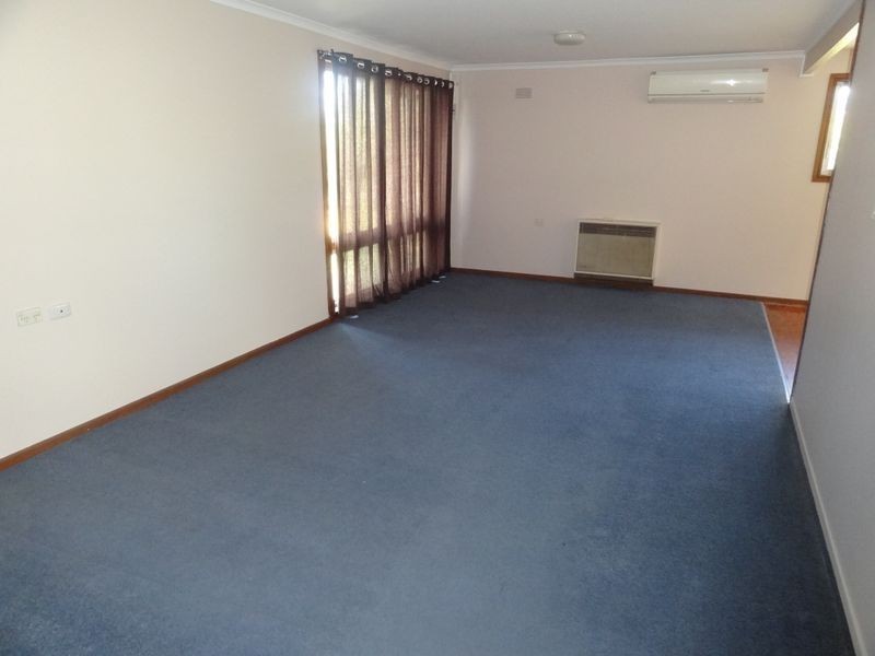 8 Links Drive, Raymond Terrace NSW 2324