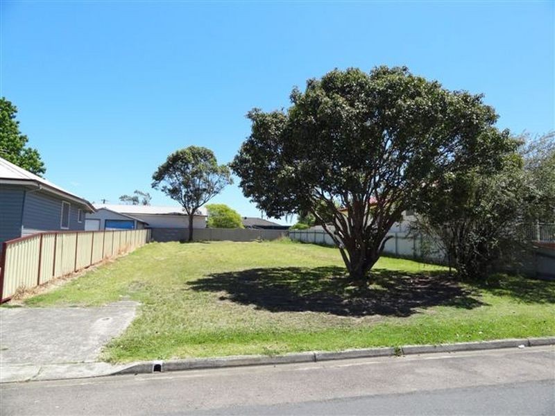 13 Cambridge Avenue, Raymond Terrace NSW 2324