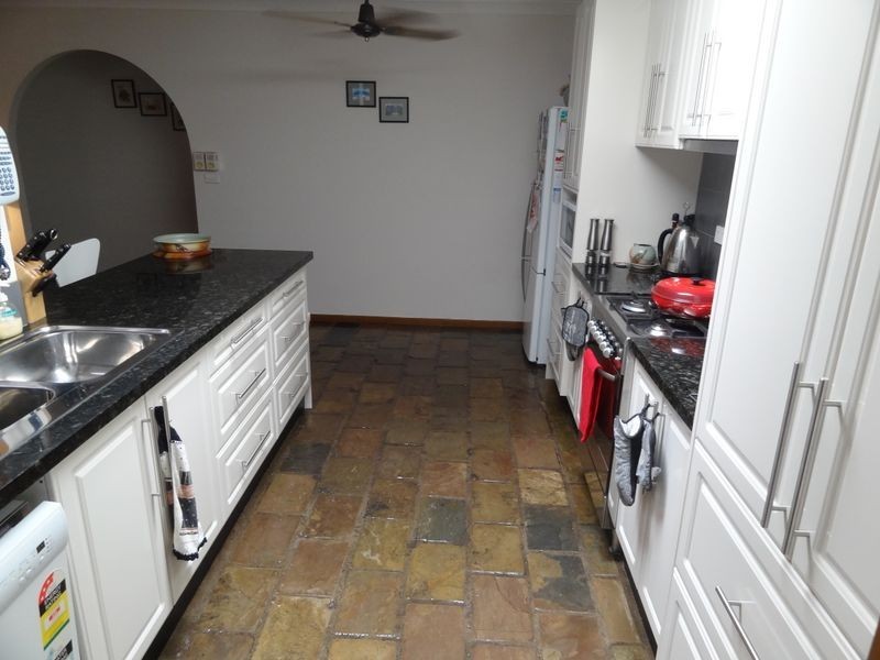 6 Artell Close, Raymond Terrace NSW 2324