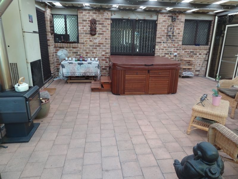 6 Artell Close, Raymond Terrace NSW 2324