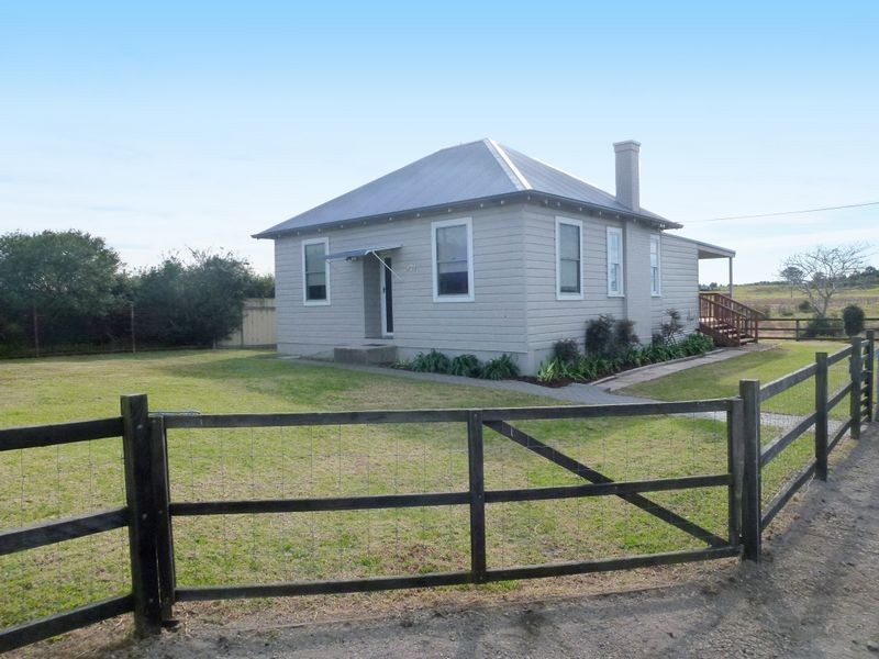 871 Raymond Terrace Road, Millers Forest NSW 2324