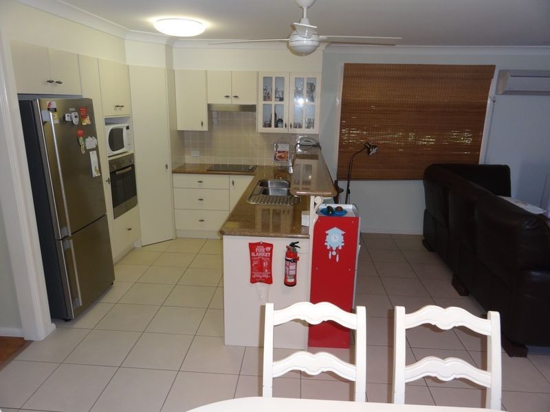 3 Hollydeen Avenue, Raymond Terrace NSW 2324