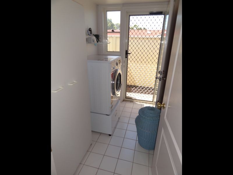 3 Hollydeen Avenue, Raymond Terrace NSW 2324