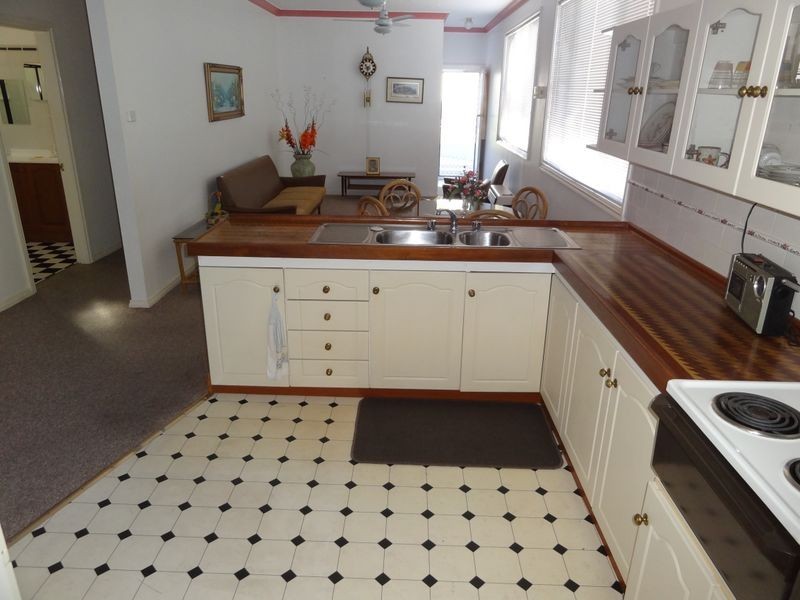 9 Swan Street, Raymond Terrace NSW 2324