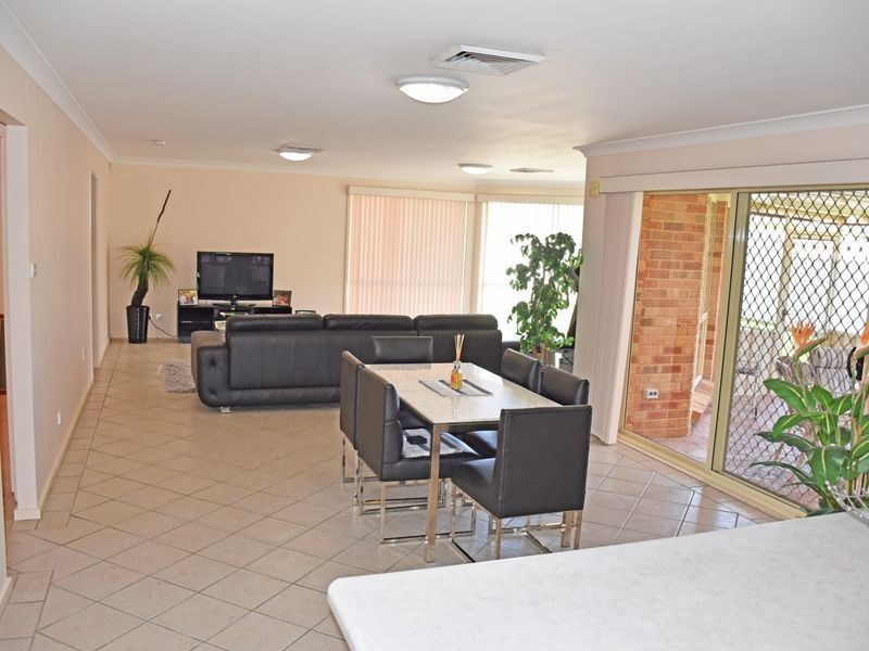 32 Harriet Close, Raymond Terrace NSW 2324