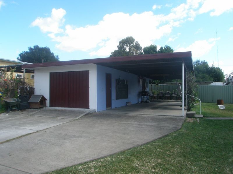 8 Carpenter Street, Raymond Terrace NSW 2324