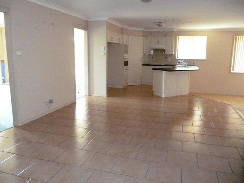 47 Dalyell Way, Raymond Terrace NSW 2324