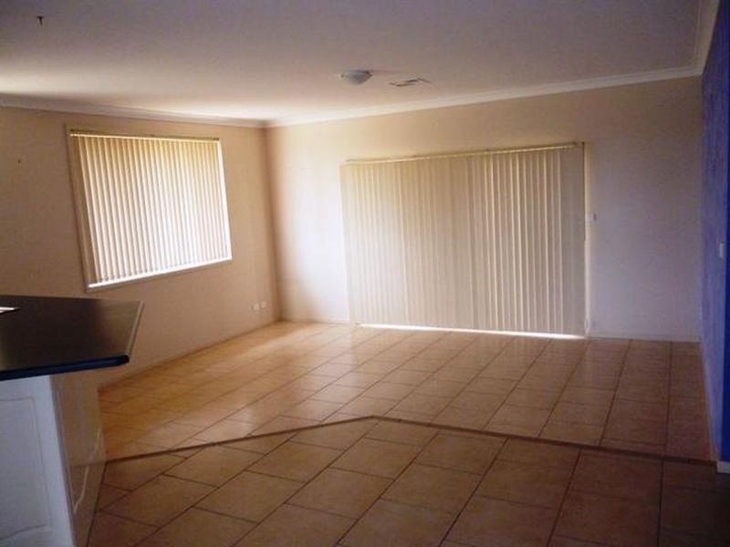 47 Dalyell Way, Raymond Terrace NSW 2324