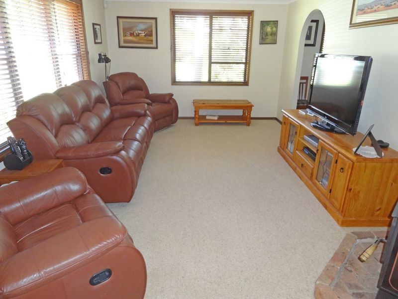 18 Chifley Drive, Raymond Terrace NSW 2324