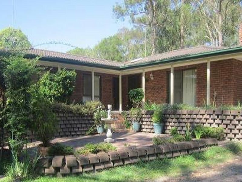 48 Warren Street, Seaham NSW 2324