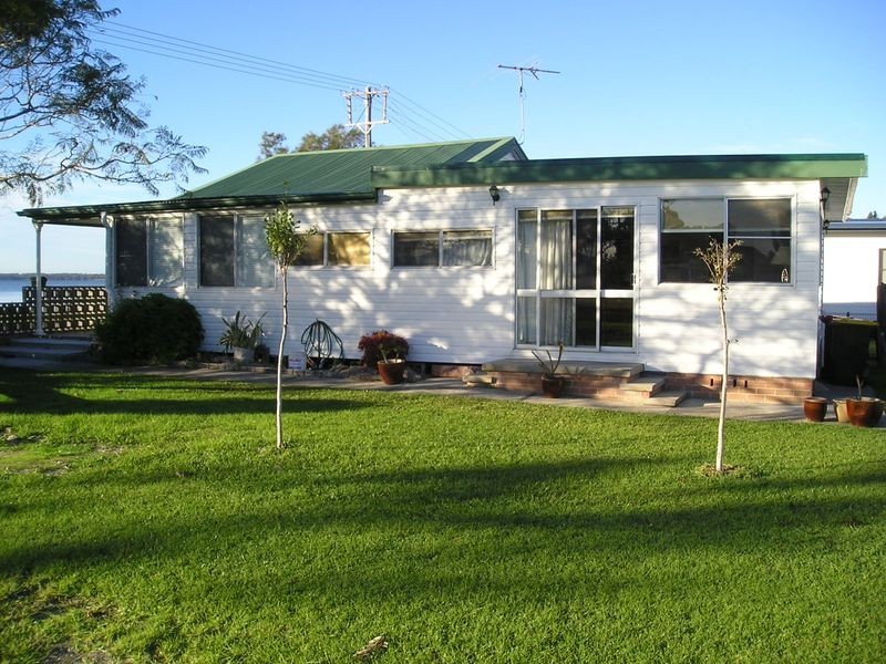 93 Waterfront Road, Swan Bay NSW 2324