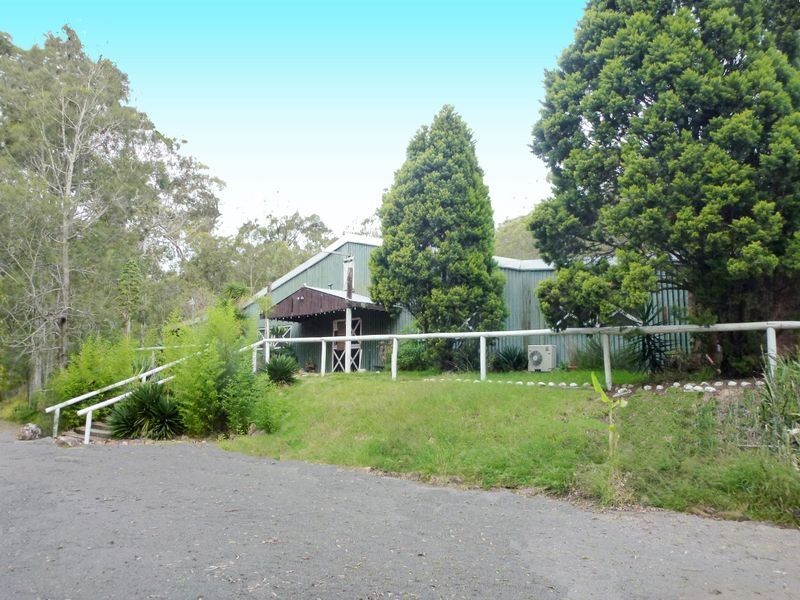 229 Six Mile Road, Eagleton NSW 2324
