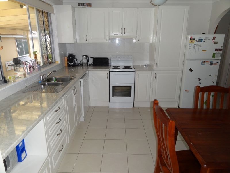 1 Salamander Place, Raymond Terrace NSW 2324