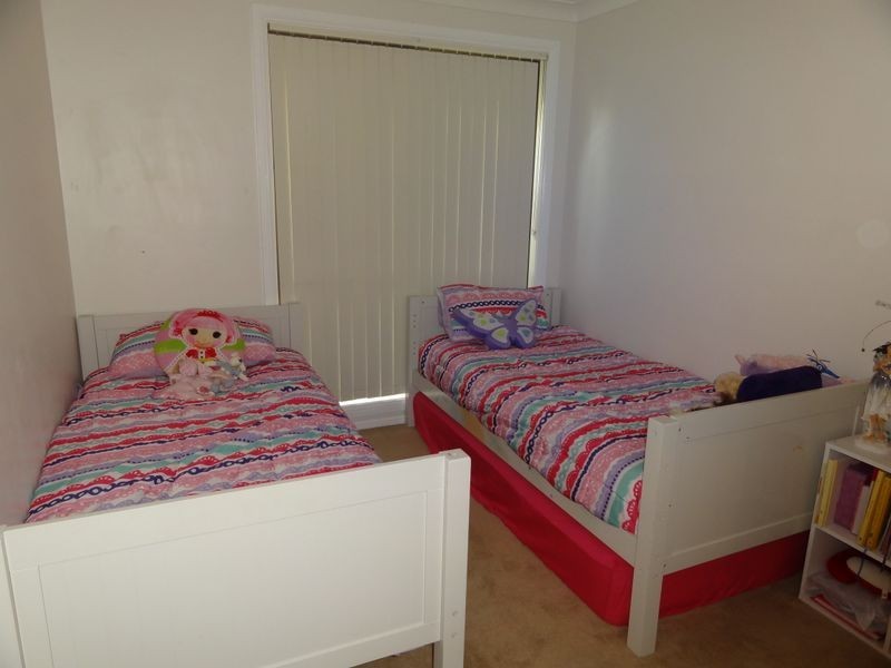 1 Salamander Place, Raymond Terrace NSW 2324