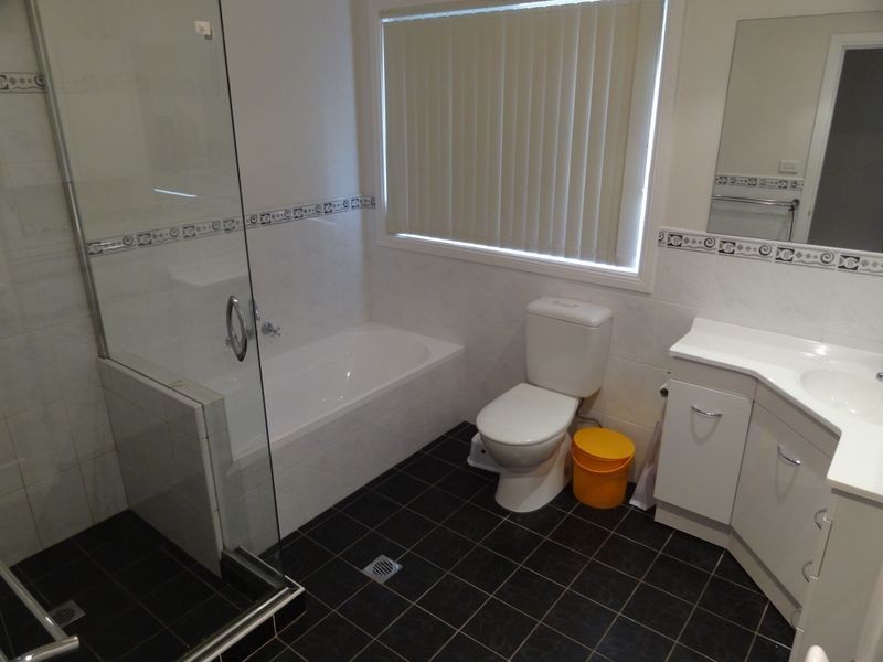 1 Salamander Place, Raymond Terrace NSW 2324