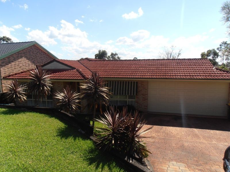 9 Holwell Circuit, Raymond Terrace NSW 2324