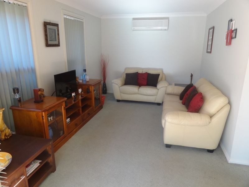 2/41 Gwen Parade, Raymond Terrace NSW 2324