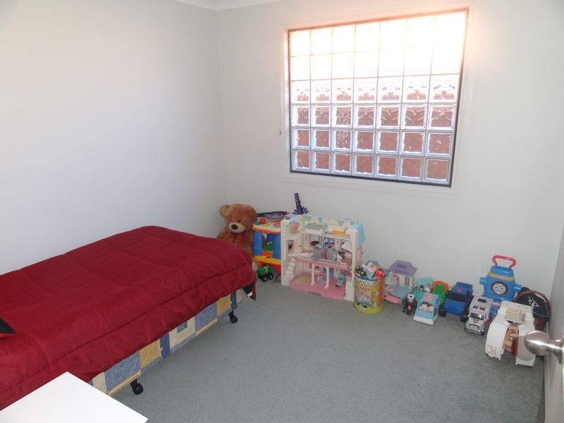 2/41 Gwen Parade, Raymond Terrace NSW 2324