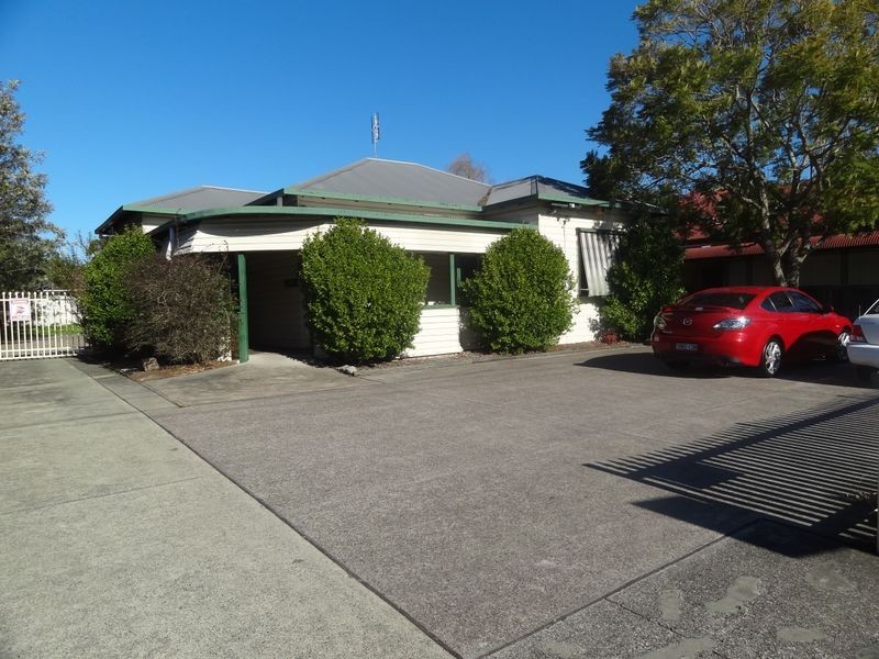 33 Sturgeon Street, Raymond Terrace NSW 2324