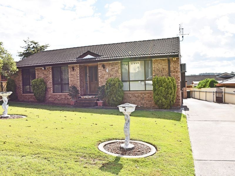 4 Fairchild Street, Raymond Terrace NSW 2324
