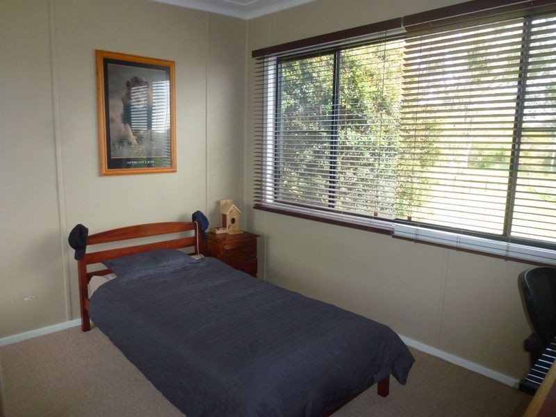 8 Kuranga Avenue, Raymond Terrace NSW 2324