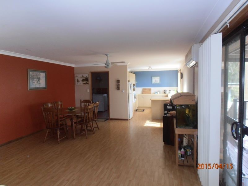 10 Walker Crescent, Raymond Terrace NSW 2324